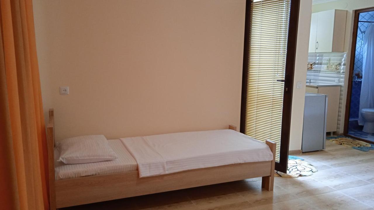 Sataplia District Hotel Kutaisi Ngoại thất bức ảnh