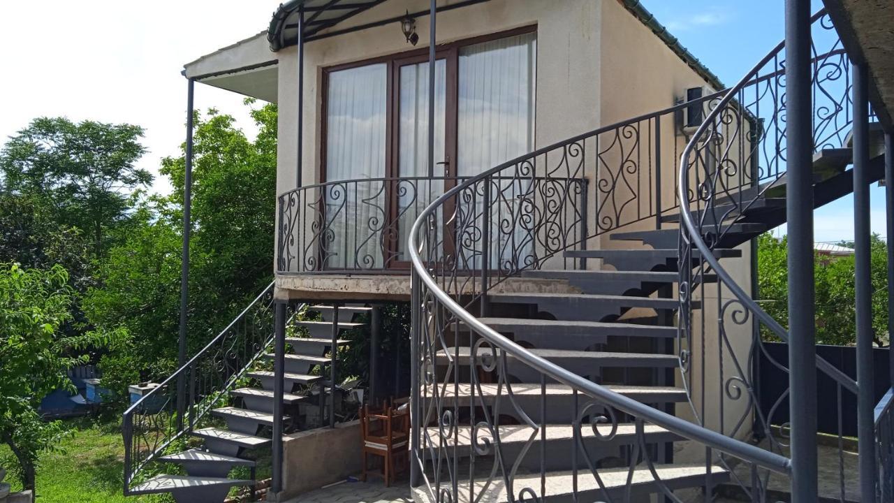 Sataplia District Hotel Kutaisi Ngoại thất bức ảnh