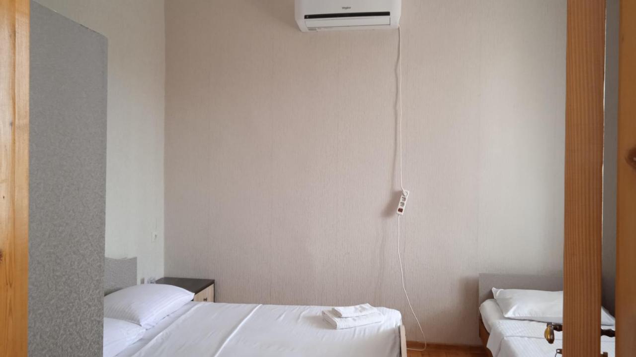 Sataplia District Hotel Kutaisi Ngoại thất bức ảnh