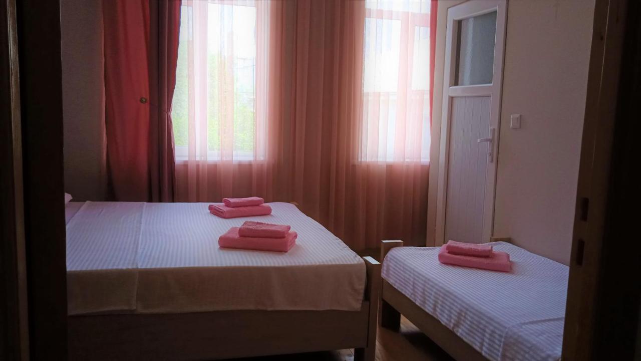 Sataplia District Hotel Kutaisi Ngoại thất bức ảnh