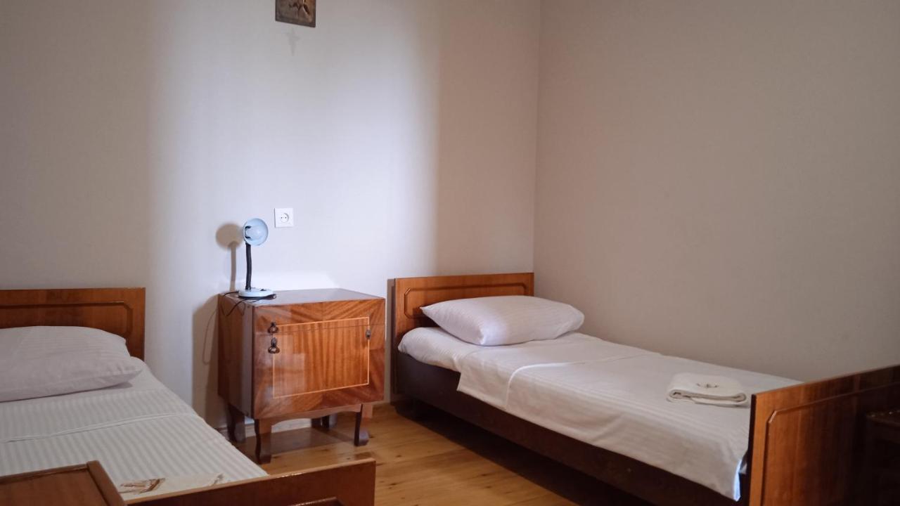 Sataplia District Hotel Kutaisi Ngoại thất bức ảnh